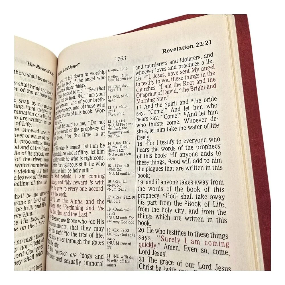 Holy Bible NKJV Giant Print Center-Column Reference Bible Red Faux Leather 1982 - Picture 16 of 16